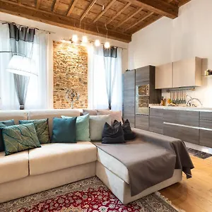 E Quindi Uscimmo A Riveder Le Stelle Appartement